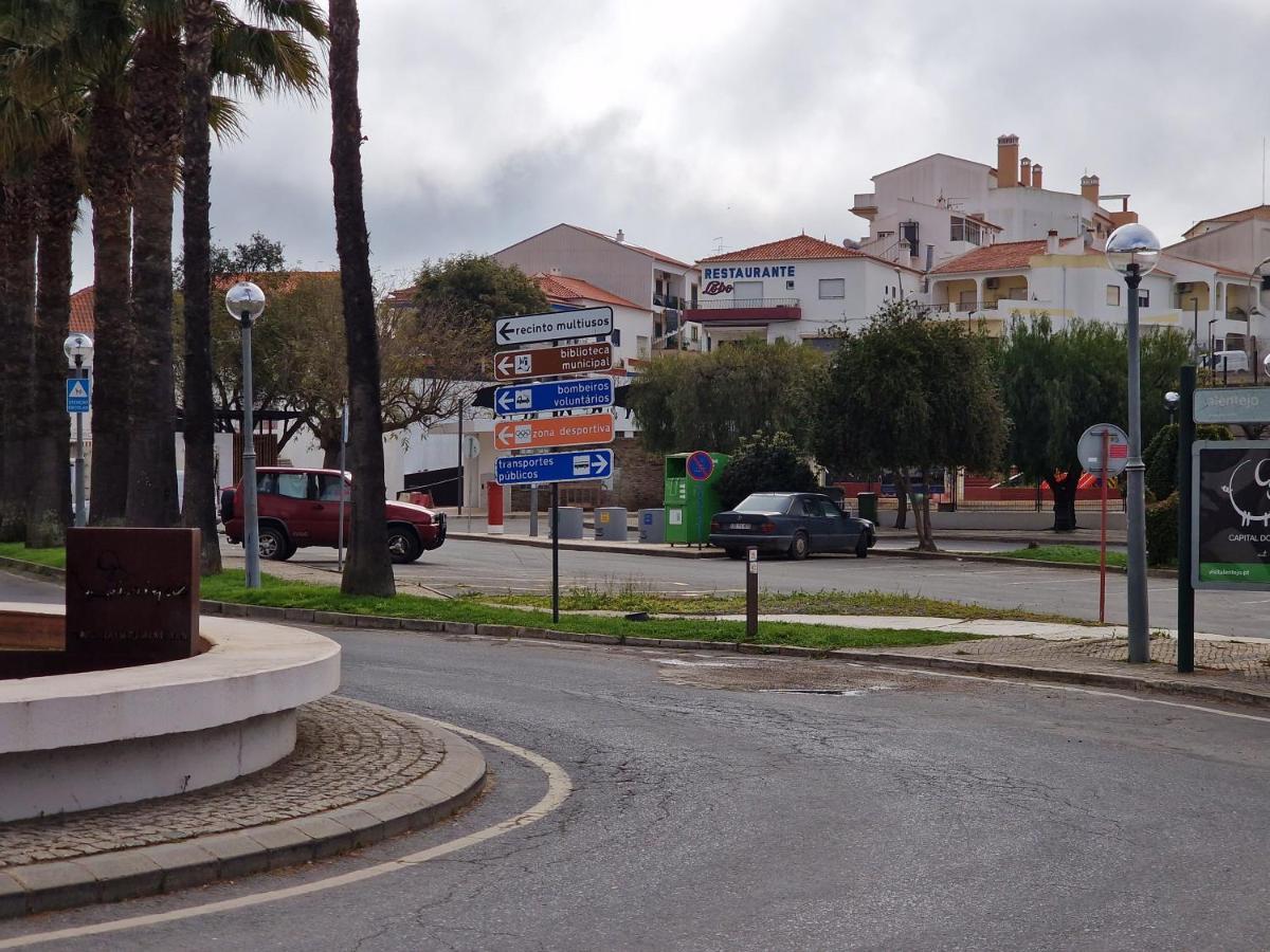 O Lobo Hotel Ourique Eksteriør billede